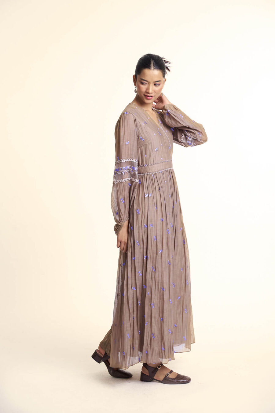Perry_Dress_Beige_Image3