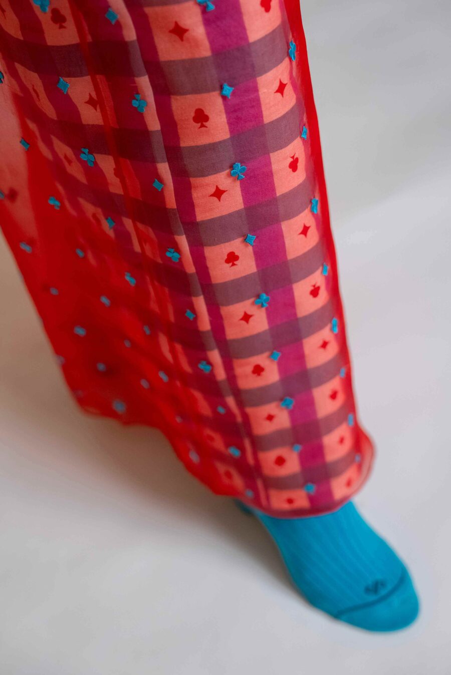 joy_set_red_sky_blue_3