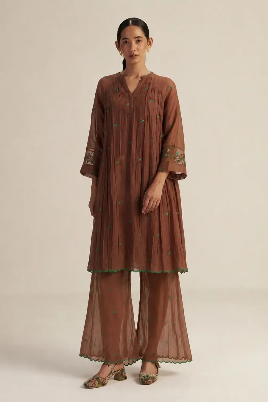 Folio Brown 3