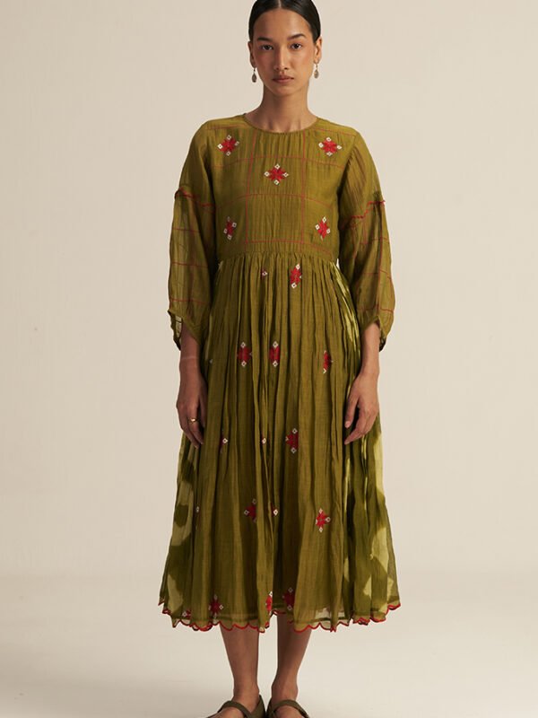 Jaapi Dress