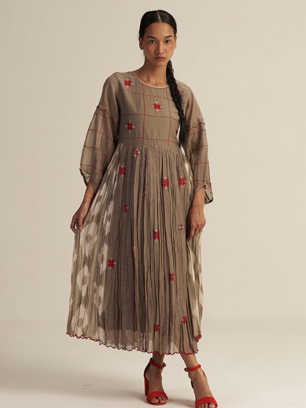 Jaapi Dress