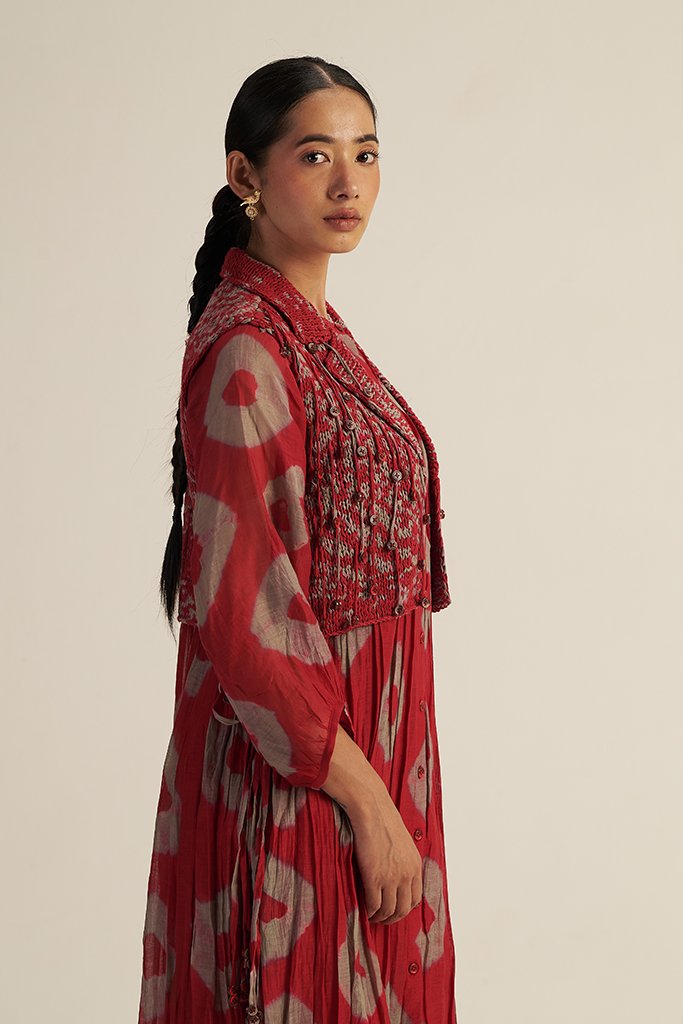 Knitted_BiB_Red_3